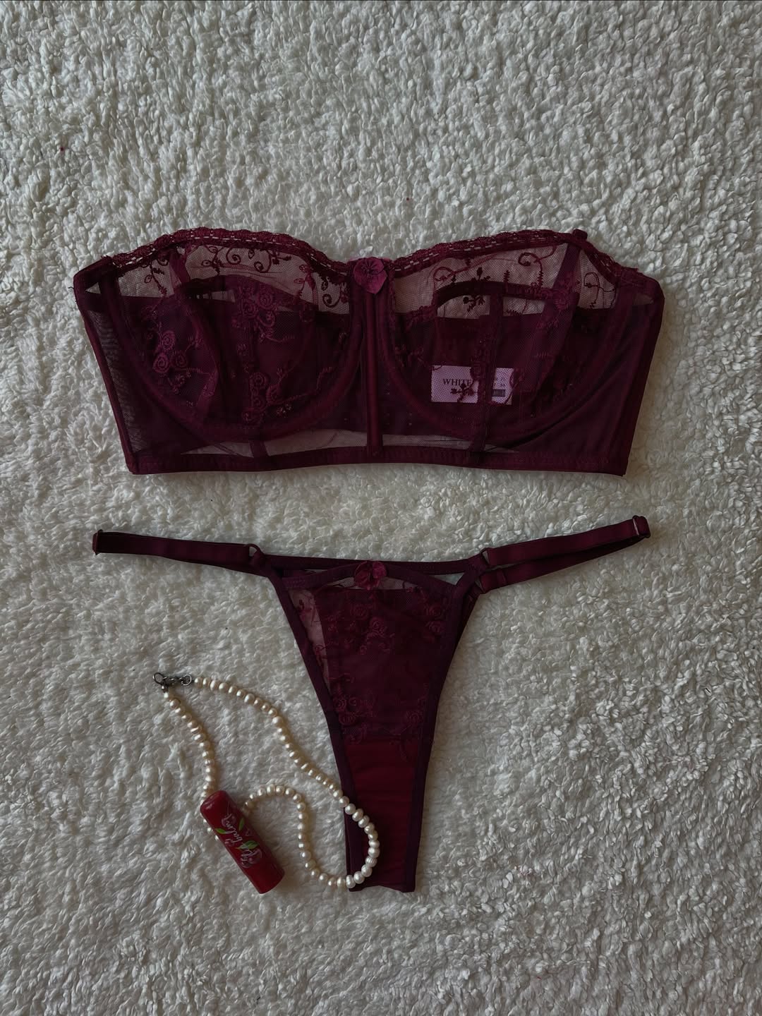 ست توری از برند وایت لیدی رنگ زرشکی