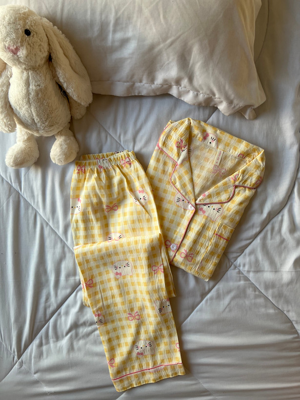 لباس راحتیhello kitty 💛