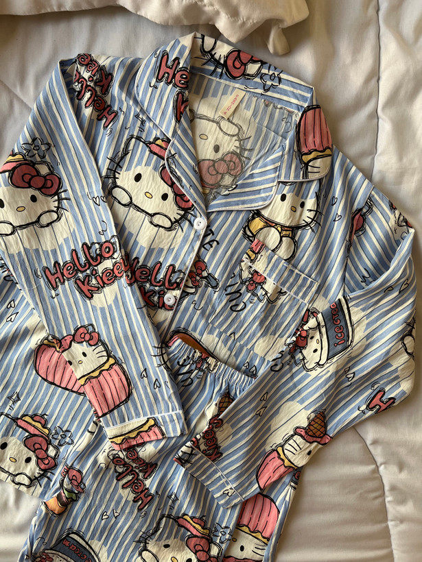لباس راحتی hello kitty 🩵