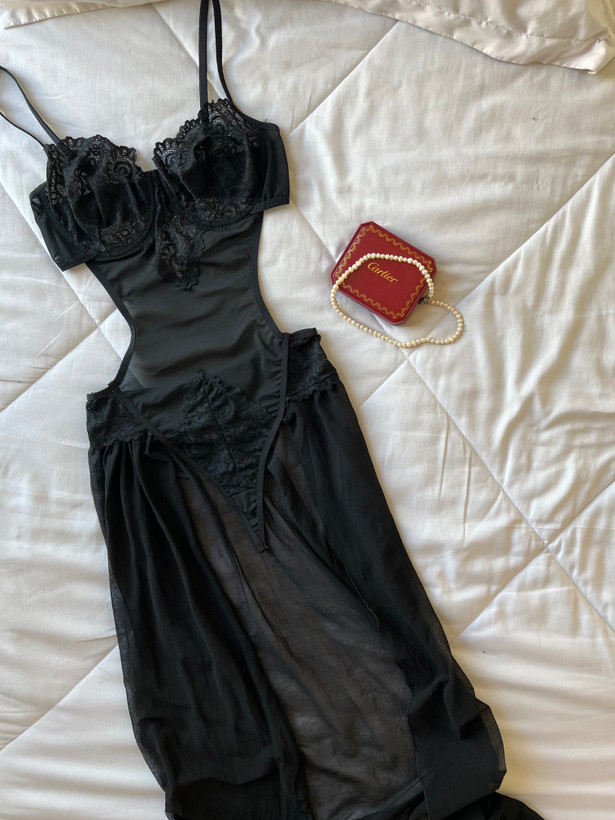 لباس خواب بلند فانتزی🖤