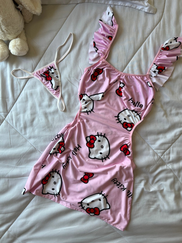 لباس hello kitty 💕